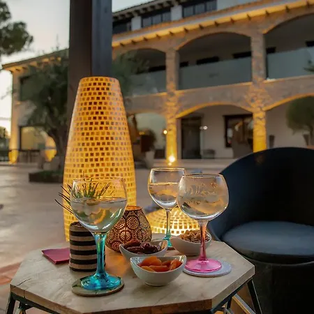 Boutique Canelobre Hotel